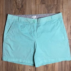 Crown & Ivy Shorts